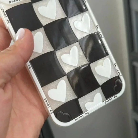 Loved Chekered Cover | IPhone 13 Pro Max - Picture 5 of 6